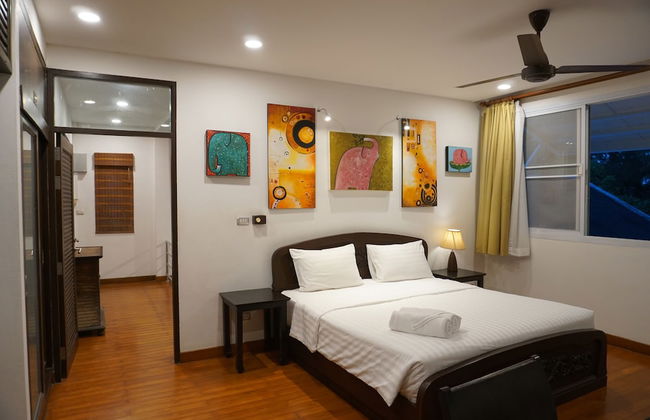 Emerald Sands Beach Villa - Photo 2