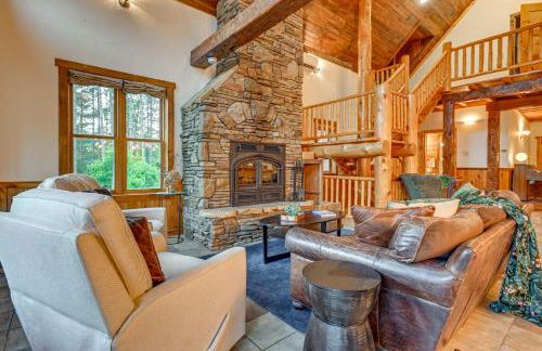 Hot Tub and Private Sauna Wausau Family Home - Foto 3