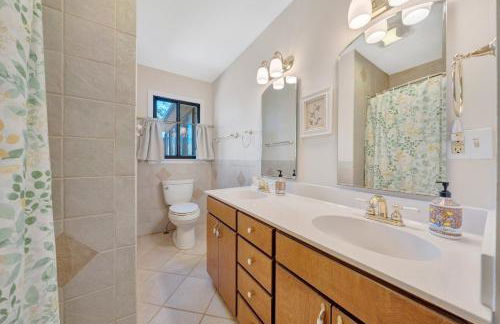 Lake Harmony - Lakefront Home w/ Private Dock, & Fire Pit - Foto 24