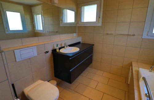 Luxurious villa in the sun - Photo 30