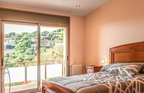 Lovely Home In Sant Cebrià De Vallalta - Foto 31
