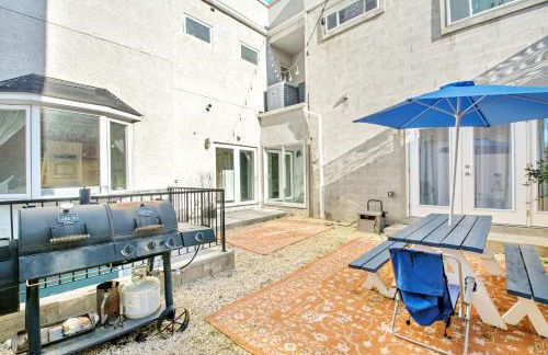 Spacious Oasis - Parking, Private Patio & Roofdeck - Foto 29