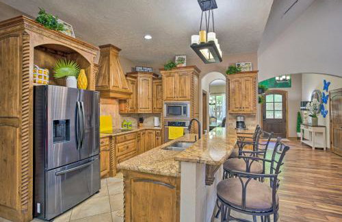 Heated Spa, Fire Pit! 14-Acre Terrell Ranch Escape - Foto 7