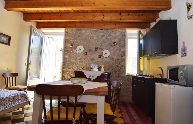 Bella Baia Glamping - Photo 9