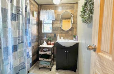 San Angelo Haven - A Mile from Bandera Main St - Foto 10