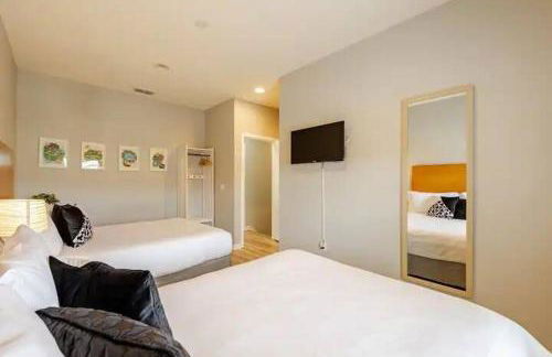 Corvette Getaway - 2 beds - jacuzzi - Forest view - Foto 24