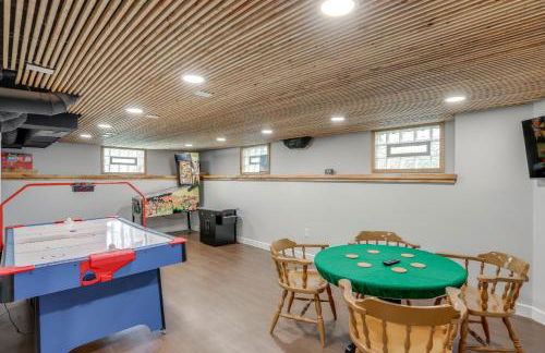 Walk to Lake Erie Spacious Home in Sandusky! - Foto 3