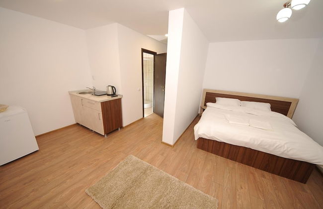 Citadel Aparthotel - Photo 12