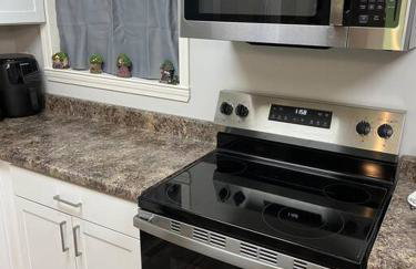 Close to Memphis NOT IN Memphis Full Kitchen - Foto 45