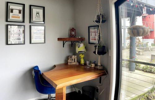 Waterfront Condo, 25ft from riverwalk, Pool & HotTub - Foto 3