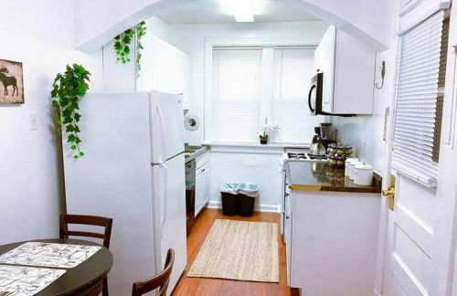 (53.1S) Forest Park, The Zoo, and much more - Foto 20