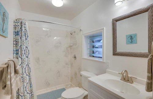 Cozy Honolulu Retreat w/ Pool Access, Near Beaches - Foto 13