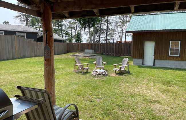 4 Bedroom Cottage On Manitoulin Island - Next to Sandy Beach! - Foto 30