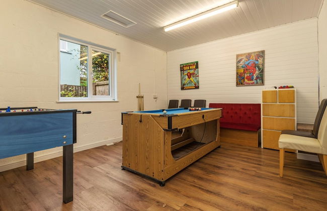 Hazelglade Cottage - Hot Tub, Games Room, Pet Friendly - Photo 15