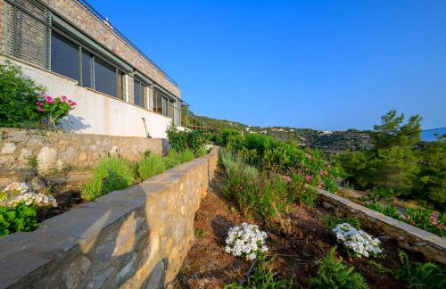 Newly Renovated Villa with Panoramic Sea Views - Foto 30