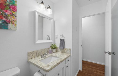 The Cozy Rustic Sequoia Wi-Fi & 2 Garage - Foto 27