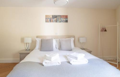 Crooked Cottage in picturesque Upper Oddington - Pass the Keys - Photo 20