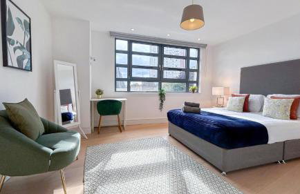 Modern 3-Bedroom flat in St Johns Wood near Marylebone & Regents Park with Balcony - Photo 23
