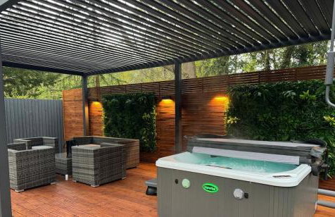 Luxury Retreat with Private Hot Tub - Foto 2