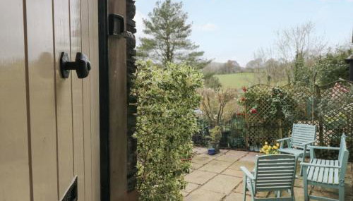 School Cottage - Photo 4