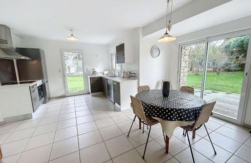 Grande maison près plage Carolles, 5 chambres, jardin, parking, wifi gratuit – 10 pers. - FR-1-361-537 - Foto 12
