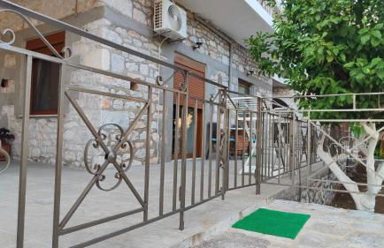 TRADITIONAL HOUSE ALEPIS IN AREOPOLIS - Foto 15