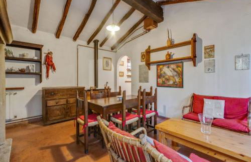 Holiday Home with Garden and shared pool - Foto 79