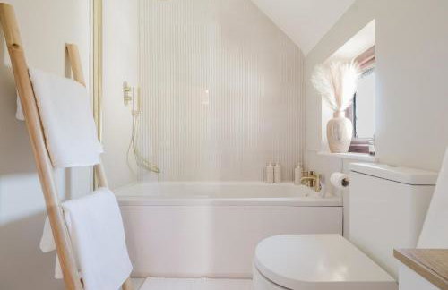 Beautiful 4 Bedroom Cotswolds Home near Woodstock! - Foto 61