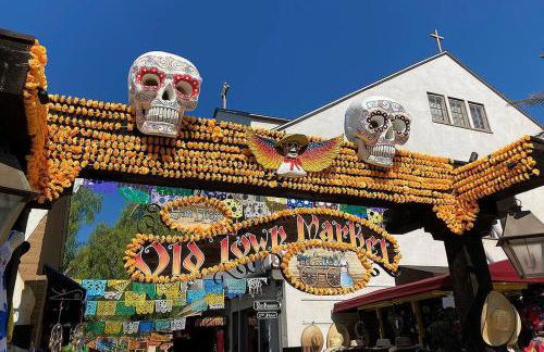 Charming Mid-Century Craftsman, Hot Tub with Serene Yard - Foto 24