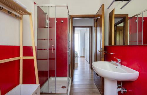 Appartamento per 6 persone nella natura - zona collinare residenziale La Spezia - 15 minuti dalla stazione - Val di Vara Trekking 5 Terre - Foto 15