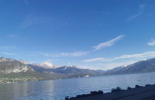 Charmant appartement à 1 minute du lac - Foto 16