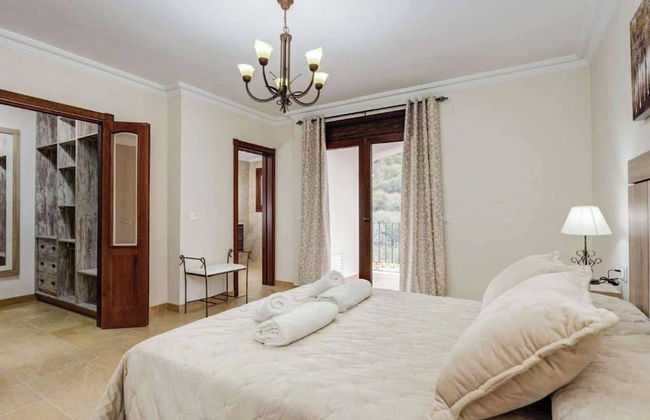 Villa Lara Pinta - Photo 21