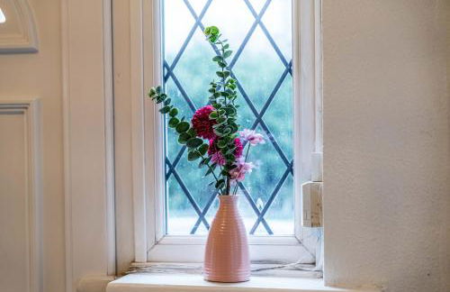 Sally's 4 Bed Home in St Albans - Foto 4