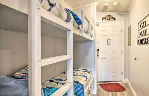 Beachfront Corpus Christi Condo with Arcade Room! - Foto 19