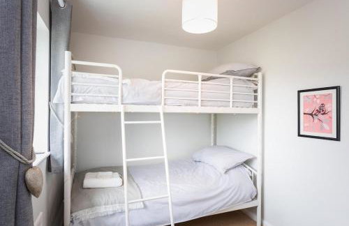 Spacious 3 Bed Cottage Near Beaches - Foto 18