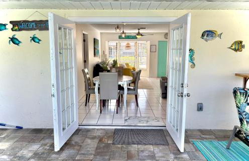 Poolside Oasis-heated pool -7 min to Manasota Beach - Foto 11