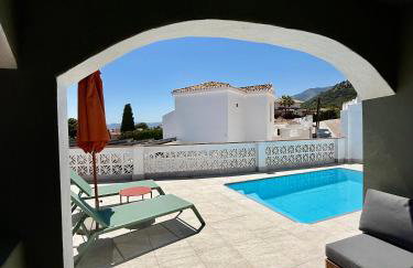 Mediterranean Villa with Private Pool & Sea View - Foto 7