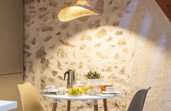 Luz, piedra y calma a 15 min del mar - Foto 6