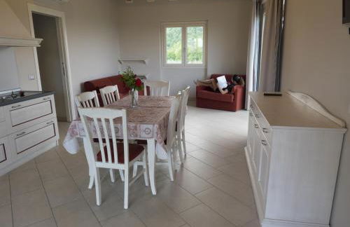 Garda Hill Boutique Apartments with Panoramic Pools e Agriturismo - Foto 34