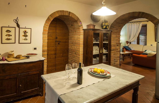 Panoramic Villa in Tuscany Rolling Hill, Well Connected, Everyday new Journey to - Foto 25