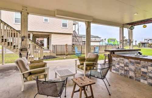 Unwind Poolside, Walk to Beach! Galveston Retreat - Foto 32