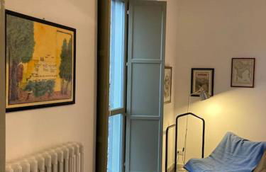 The artist's flat, right next to Porta Susa - Foto 14