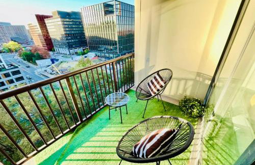 Executive Residence at National Landing, Metro, Pool, Sauna, Gym, Airport - Photo 34
