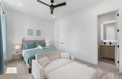 Luxury Getaway Near AT&T Stadium - 4BR Entire House-Hot Tub & Arcade - Foto 32