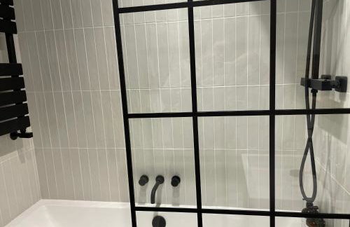 Sea Glass Cottage - Hotel style 3 bed optional hot tub - Foto 26