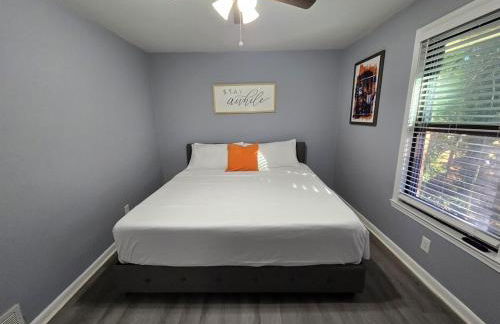 2 King Beds Near Airport - The Silver Hideaway - Foto 7