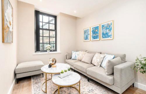 King Size Bed, City Centre, Long Stay Offers, Fast Wifi, Fully Equipped Kitchen, Dedicated Work Place - Foto 2