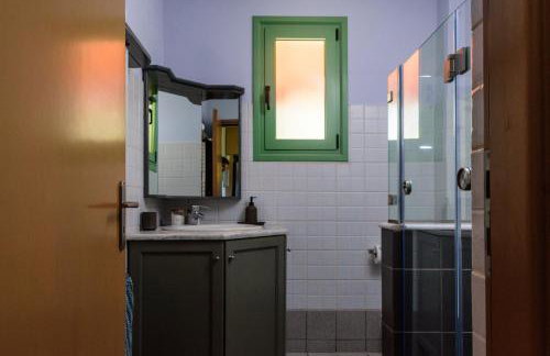 Eleni's House - Photo 24