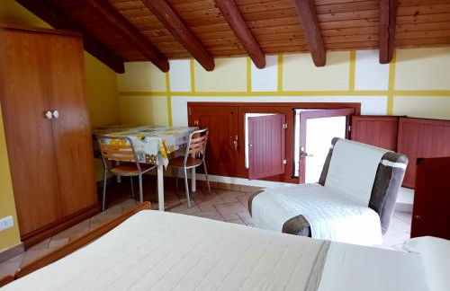 Casa Happy - La mansarda del sorriso con parcheggio privato a Valcorrente - Foto 51