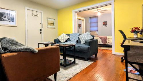 Relaxing Rustic Oasis, Unit A - 6 minute walk to Downtown! Pet-friendly & Cyclists Welcome! - Foto 4